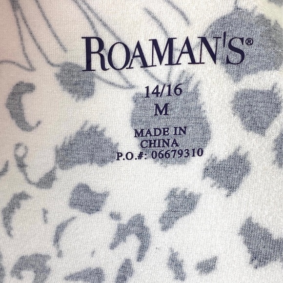 Roaman’s, Plus Size 14/16 Short Sleeve Hi-Lo V-Neck Embroidered EUC - Picture 8 of 9